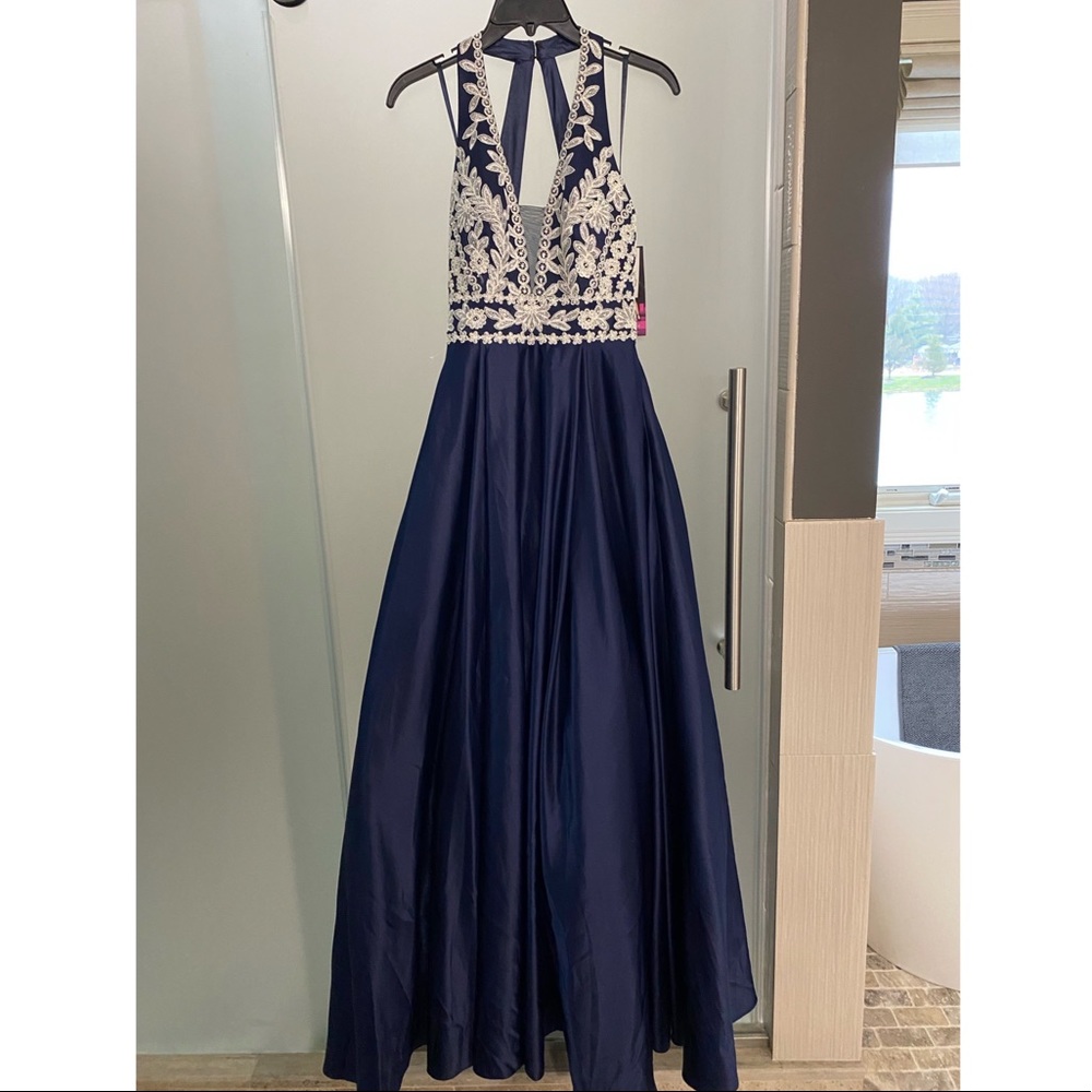 NWT Navy Blue Prom Dress with White Floral Detailing